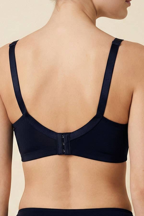 The Effortless Comfort Lace Bra - 38C