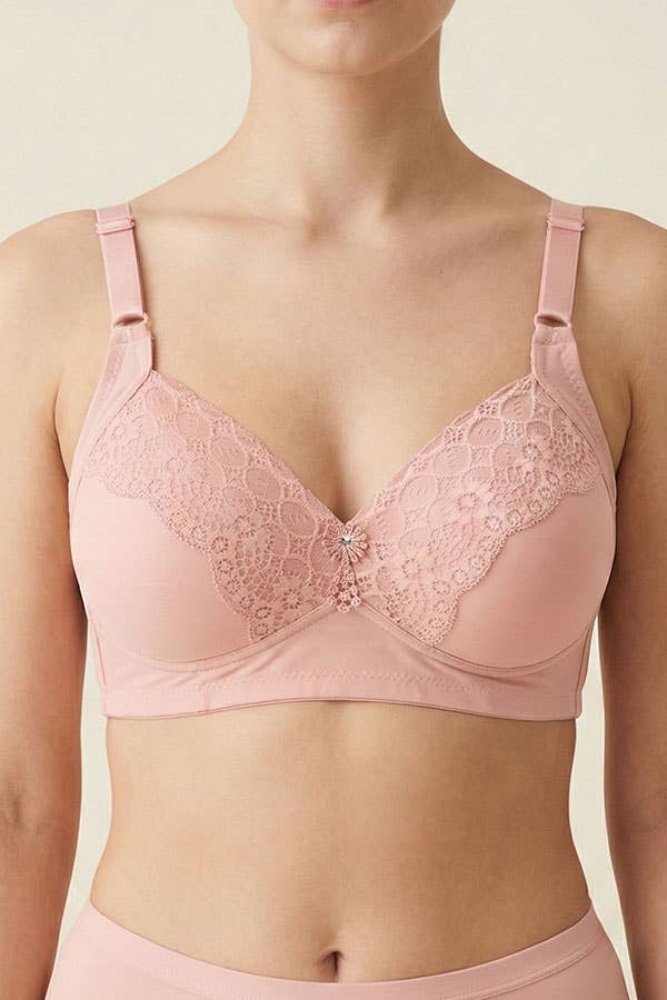 The Effortless Comfort Lace Bra - 38C